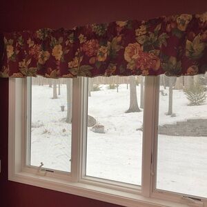 HANDMADE Floral Valances (3) Curtains in Red and Green